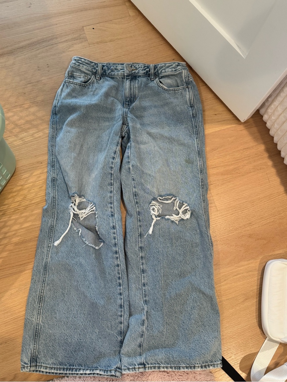 PacSun Casey Low Rise Baggy Light Blue Distressed Wide-Leg Jeans